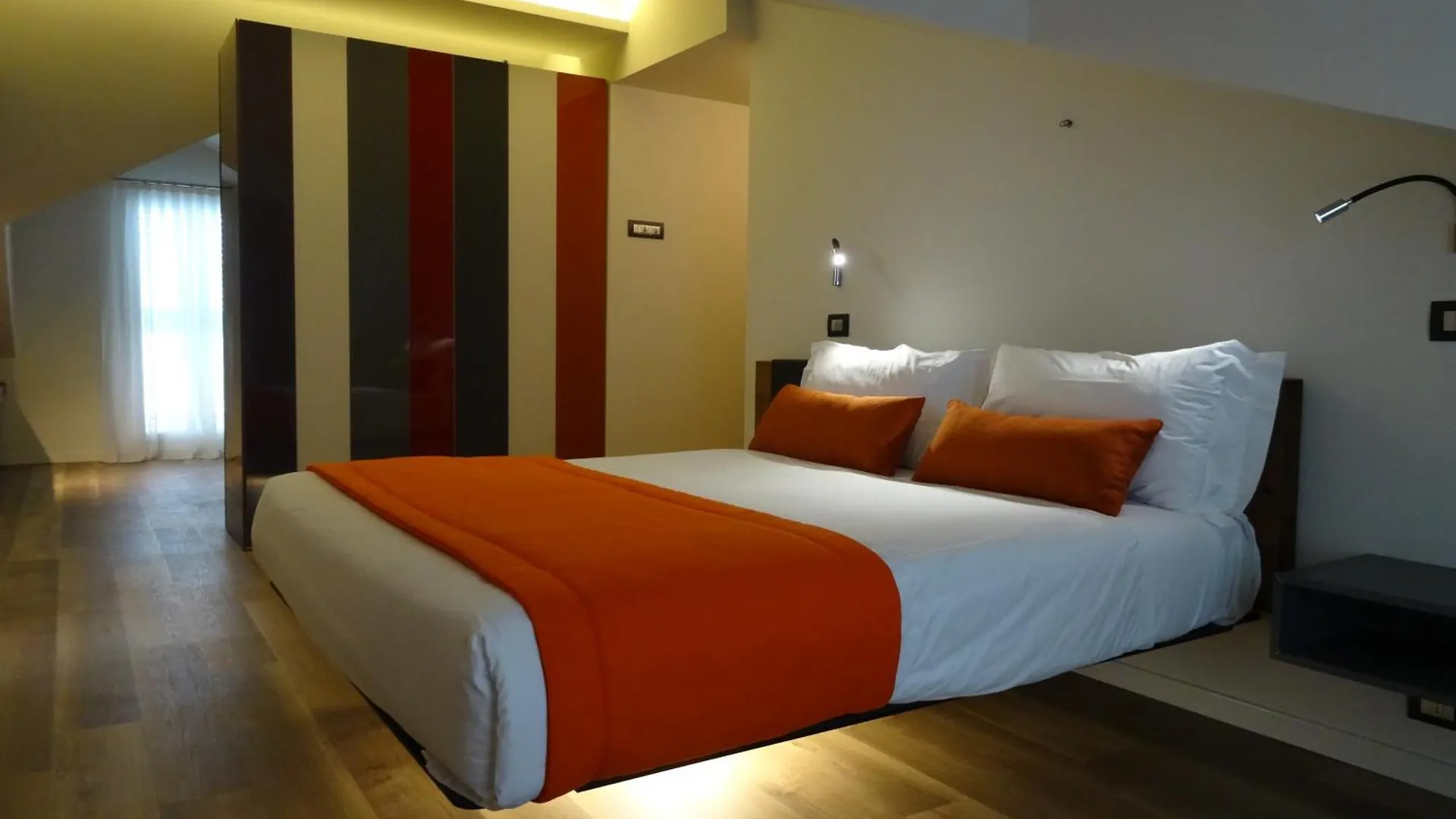 Hotel Dory Riccione 4*,  Italia