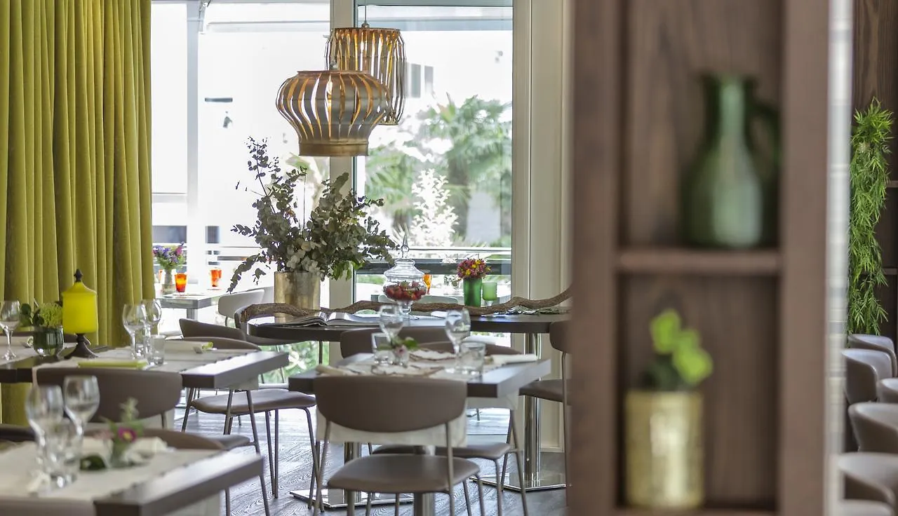 ****  Hotel Dory Riccione Italy