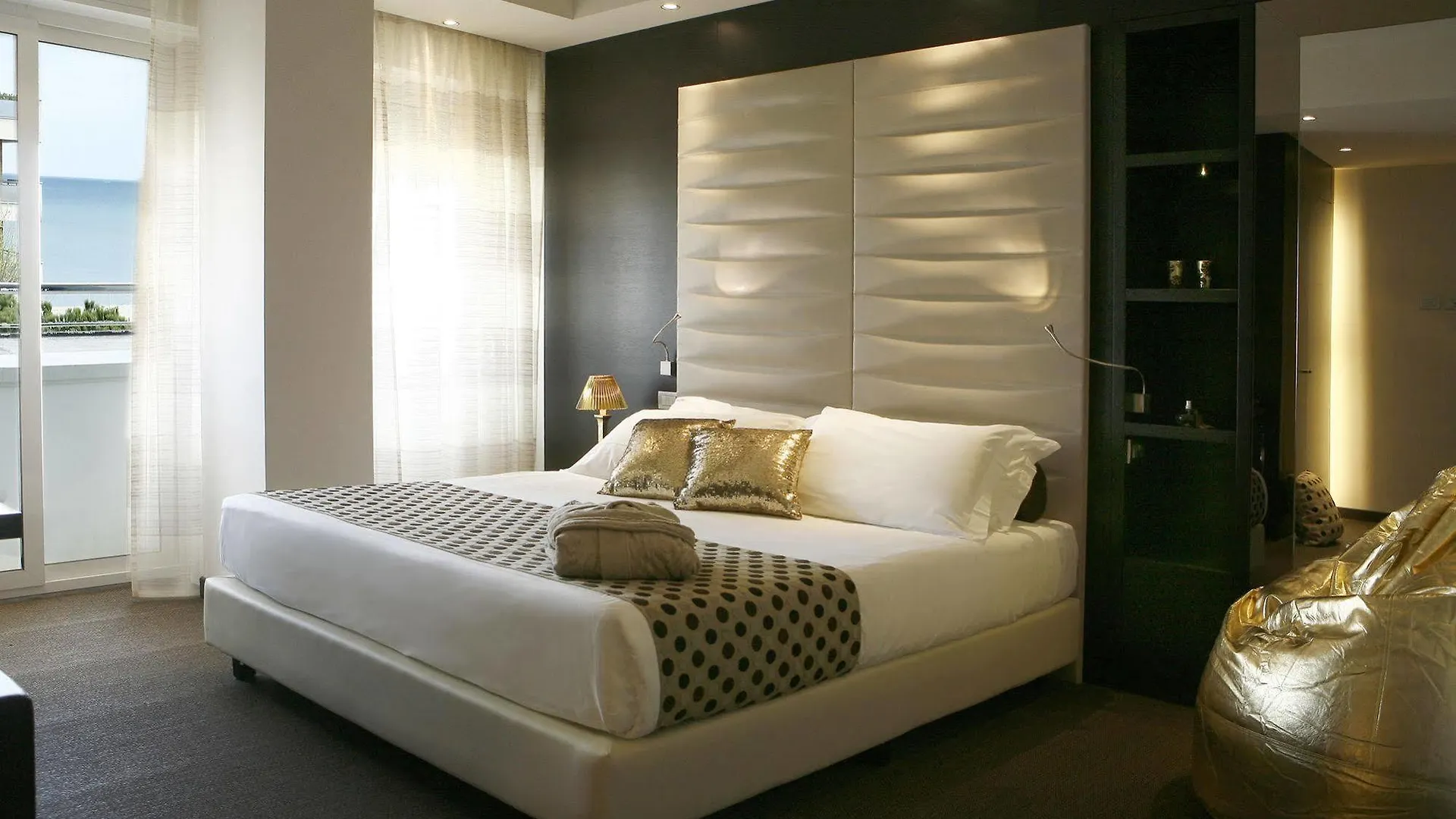 Hotel Dory Riccione 4*,  Italy