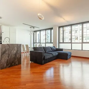 Easyhomes-madonnina View Milan